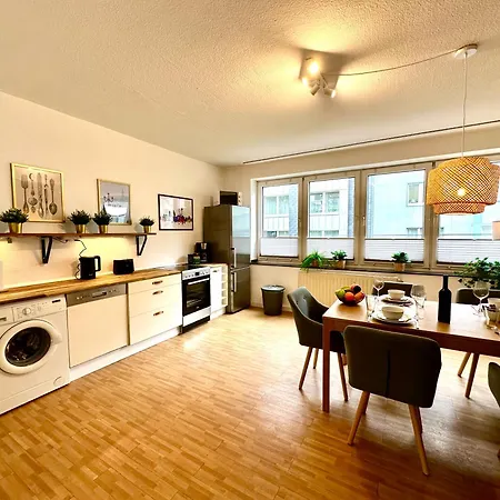 Apartamento Pempelfort, Zentral, Balkon, Zu Fuss Zur Koe & Stadt, Netflix